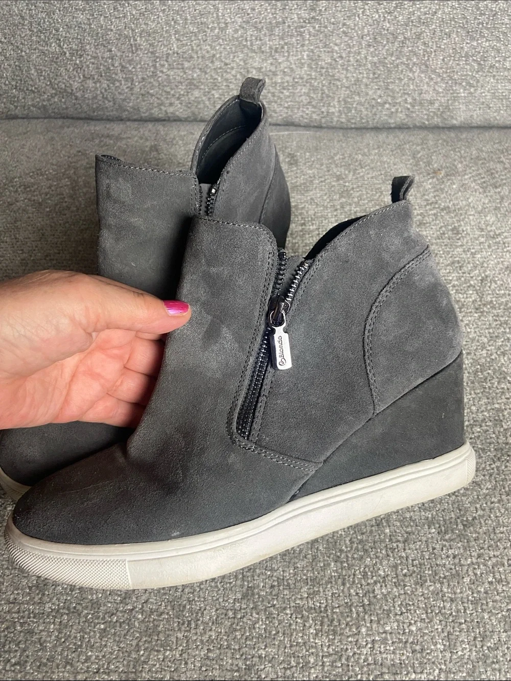 Blondo Gray Suede Wedge Sneaker Boot with Side Zip waterproof womens 10 M